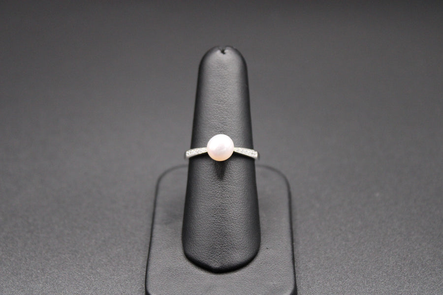 Sterling Silver Pearl & CZ Ring