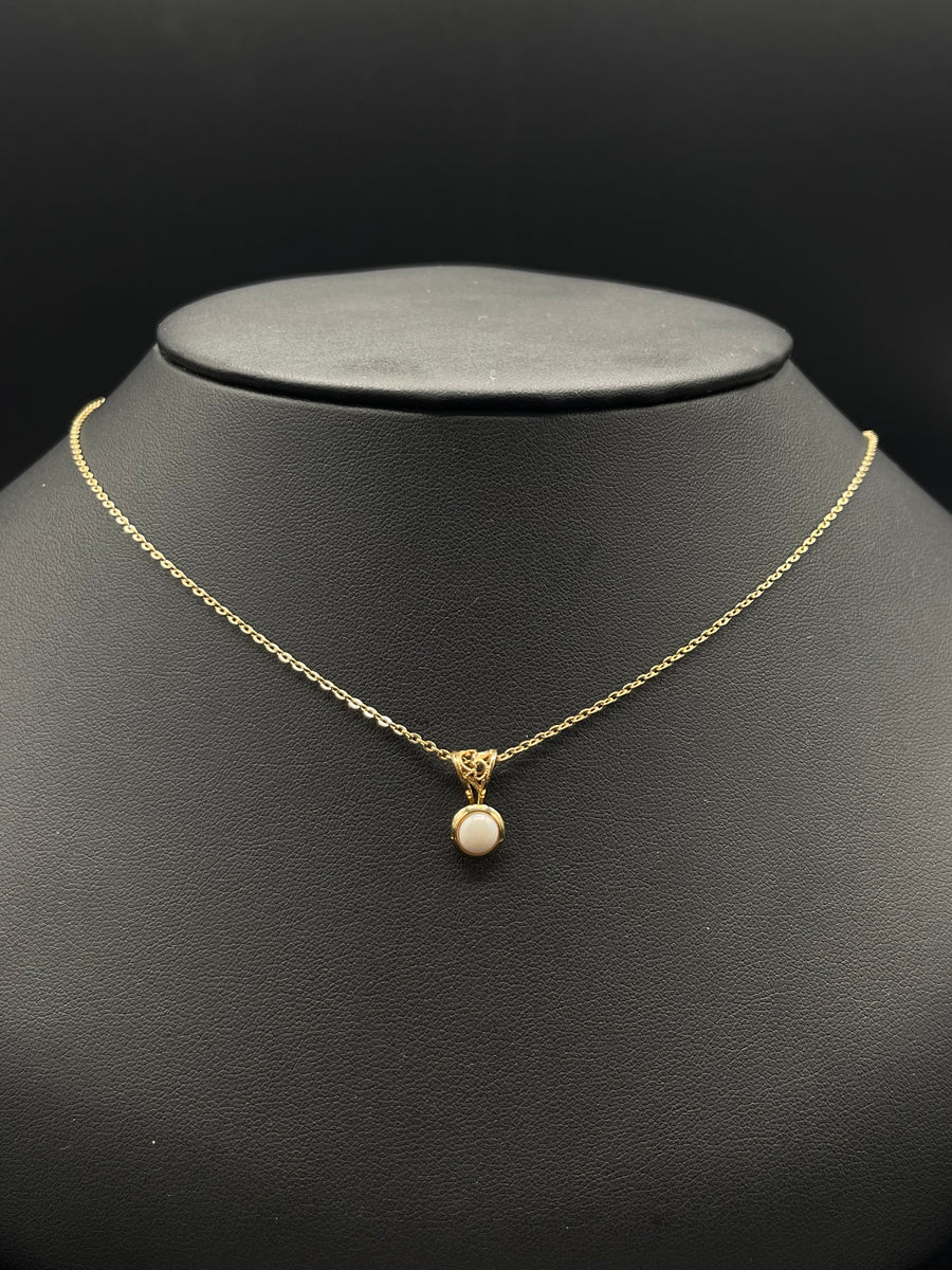 12k Gold Filled | Round Opal Pendant Necklace | 16”
